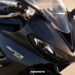 Triumph Daytona 660 head