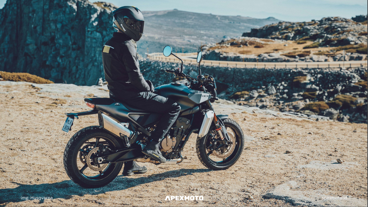 Husqvarna 801 - cover - apexmoto.id